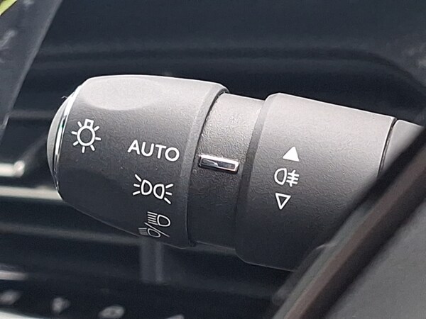 Used Peugeot 208 2023 for sale - 76233580: Photo 19