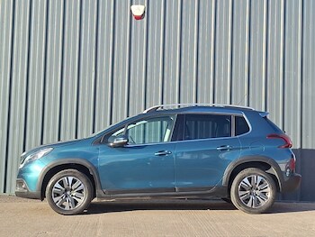 Used Peugeot 2008 2019 for sale - 78113635: Photo