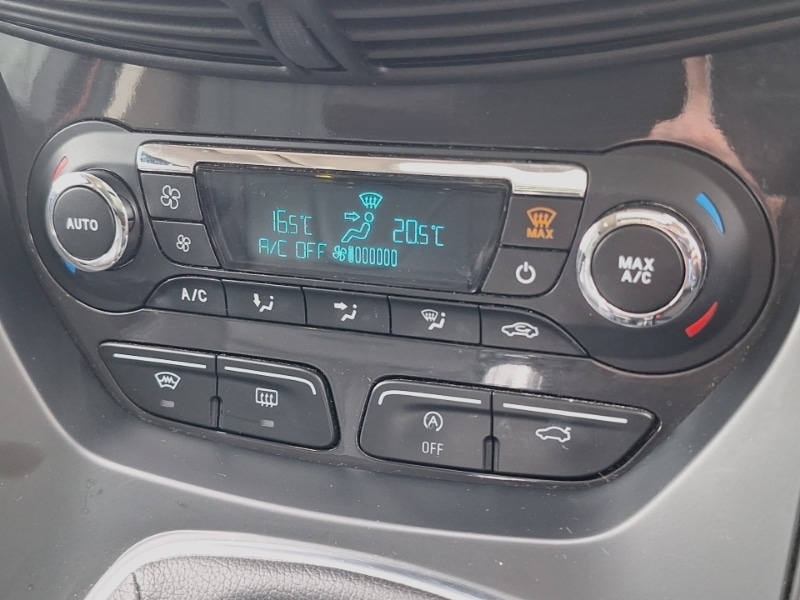 Used Ford Kuga 2016 for sale - 78126049: Photo 14