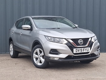 Nissan - Qashqai