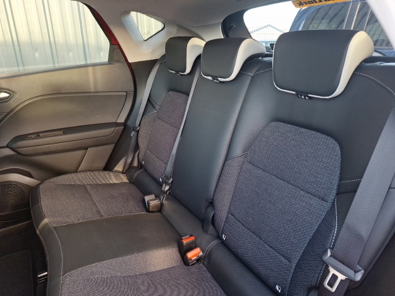 Used Renault Captur 2022 for sale - 76925272: Photo 6