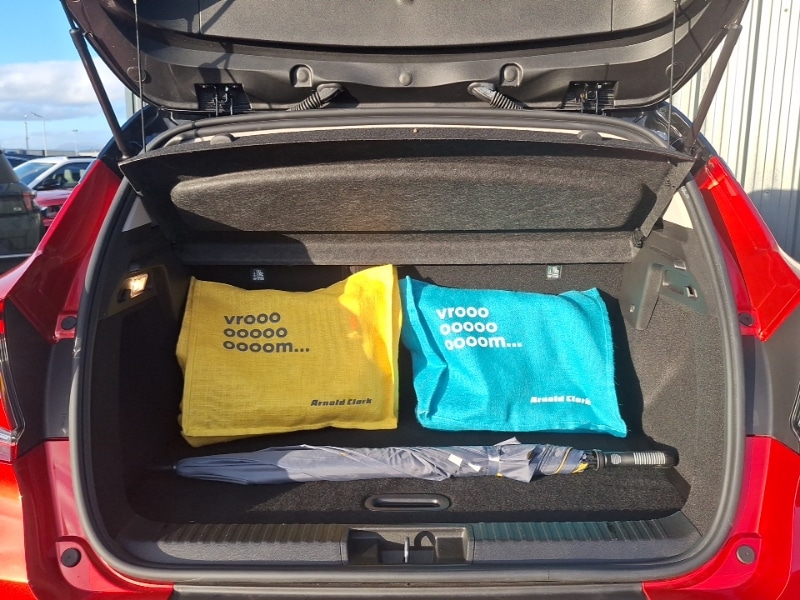 Used Renault Captur 2022 for sale - 76925272: Photo 8