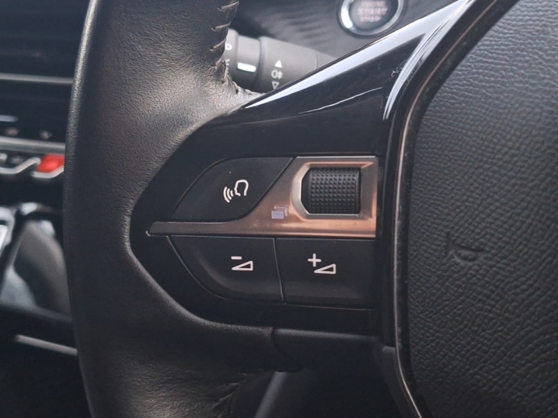 Used Peugeot 208 2020 for sale - 77304297: Photo 14