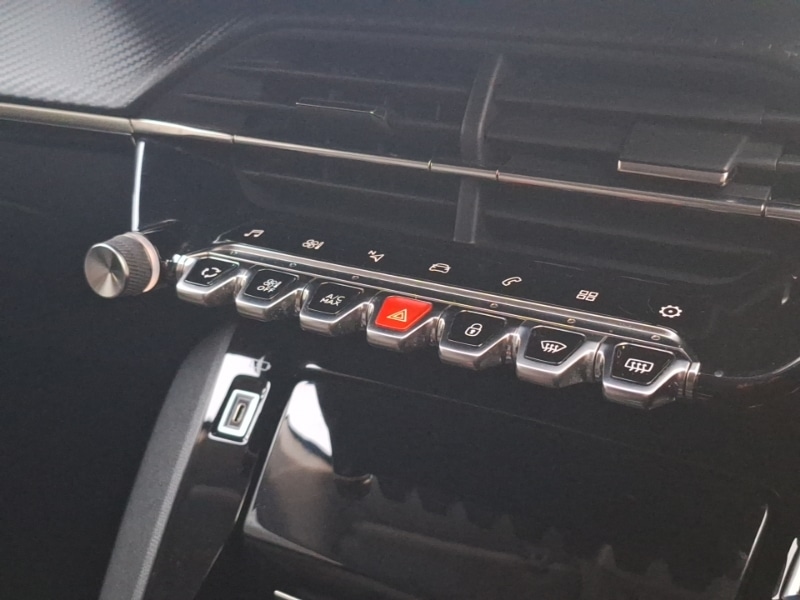 Used Peugeot 208 2020 for sale - 77304297: Photo 18