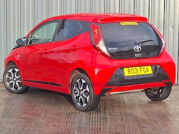 Used Toyota AYGO 2021 for sale - 76860516: Photo