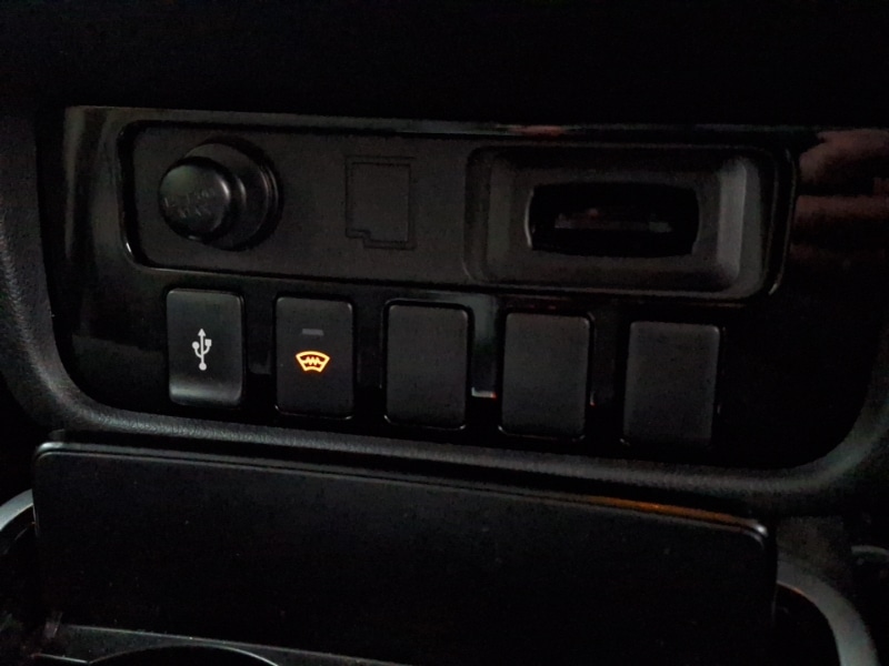 Used Mitsubishi Outlander 2018 for sale - 76583674: Photo 17