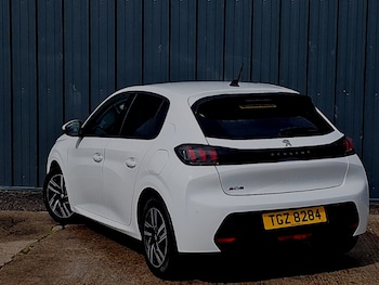 Used Peugeot 208 2021 for sale - 79322095: Photo