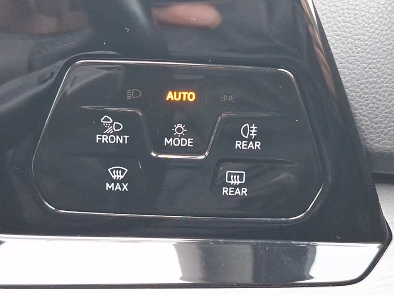 Used Volkswagen Golf 2021 for sale - 77556229: Photo 16