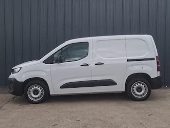 Used Citroen Berlingo 2024 for sale - 78600375: Photo