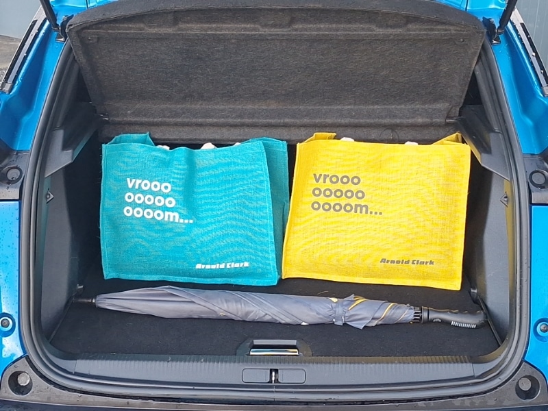 Used Peugeot 2008 2022 for sale - 76879828: Photo 8