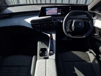 Used Peugeot 5008 2025 for sale - 75241187: Photo