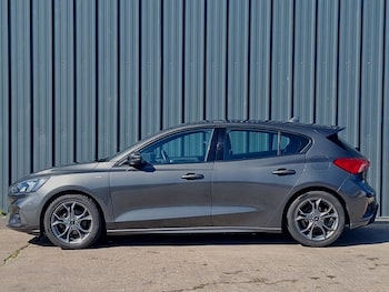 Used Ford Focus 2019 for sale - 79493252: Photo