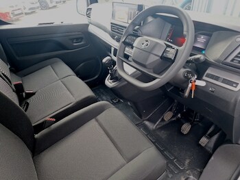 Used Vauxhall Vivaro 2025 for sale - 79006566: Photo