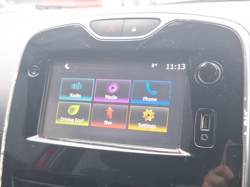 Used Renault Clio 2016 for sale - 76879831: Photo 14