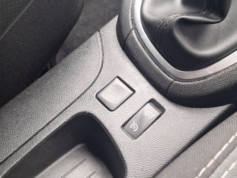 Used Renault Clio 2016 for sale - 76879831: Photo 19