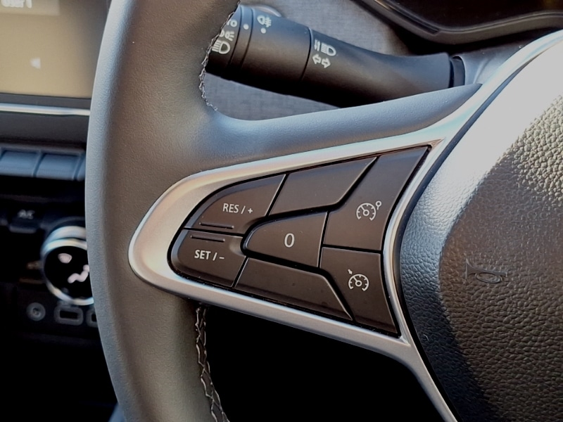 Used Renault Clio 2024 for sale - 76983554: Photo 12