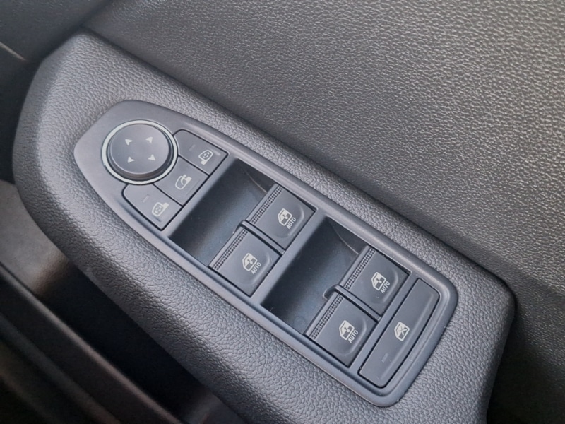 Used Renault Clio 2024 for sale - 76983554: Photo 19