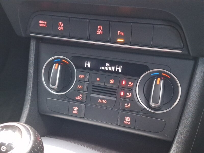 Used Audi Q3 2017 for sale - 77273369: Photo 14