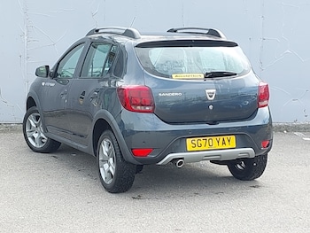 Used Dacia Sandero Stepway 2020 for sale - 79529708: Photo