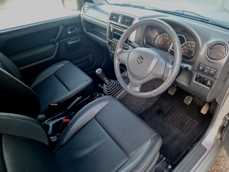 Used Suzuki Jimny 2017 for sale - 77047264: Photo 2