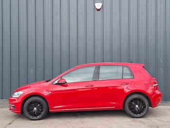 Used Volkswagen Golf 2017 for sale - 75900488: Photo