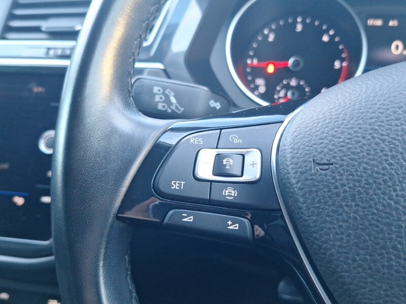 Used Volkswagen Tiguan 2018 for sale - 77708028: Photo 18