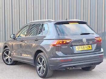 Used Volkswagen Tiguan 2018 for sale - 77708028: Photo