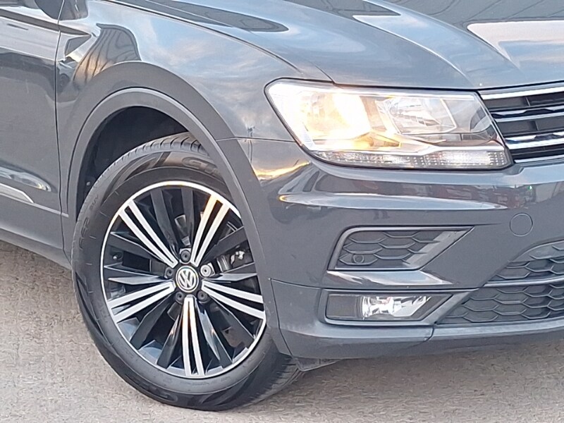 Used Volkswagen Tiguan 2018 for sale - 77708028: Photo 9