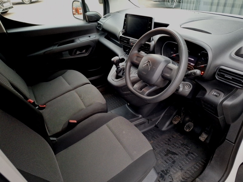 Used Citroen Berlingo 2022 for sale - 77536763: Photo 2