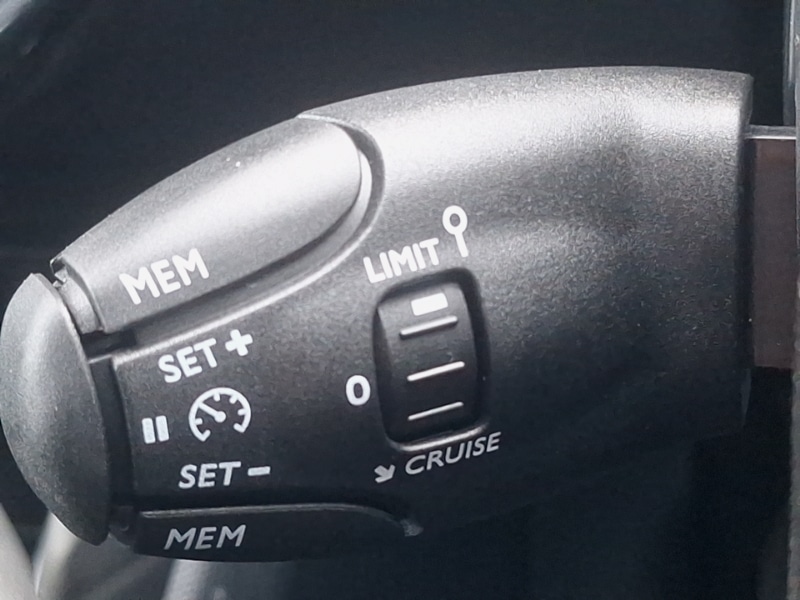 Used Peugeot 208 2026 for sale - 77847409: Photo 12