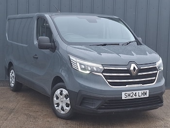 Renault Trafic feature image