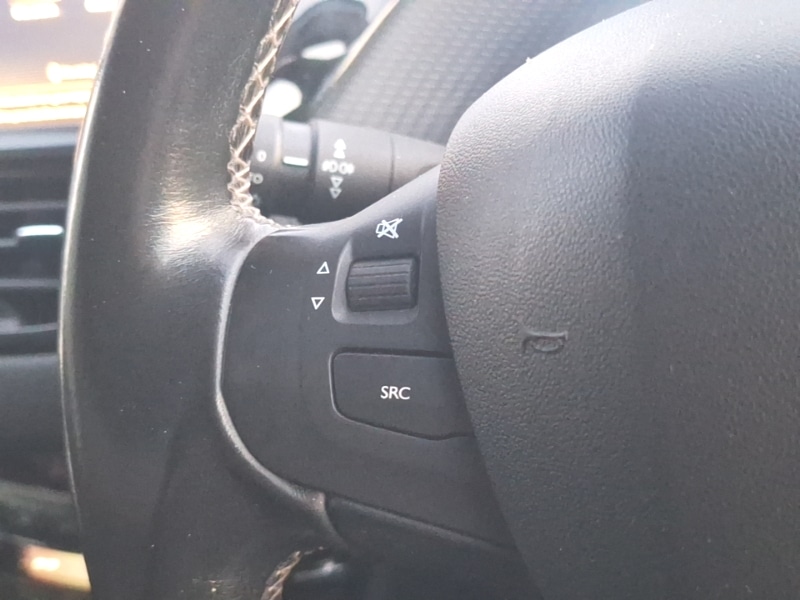 Used Peugeot 2008 2017 for sale - 76925270: Photo 18