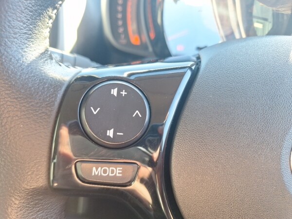 Used Toyota AYGO 2017 for sale - 76325793: Photo 15