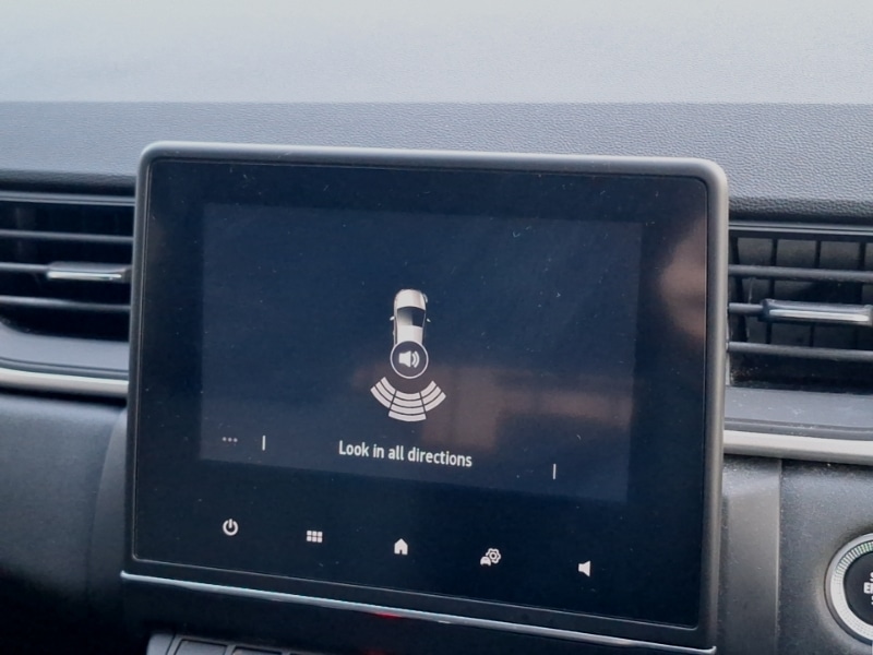 Used Renault Captur 2021 for sale - 76785541: Photo 17