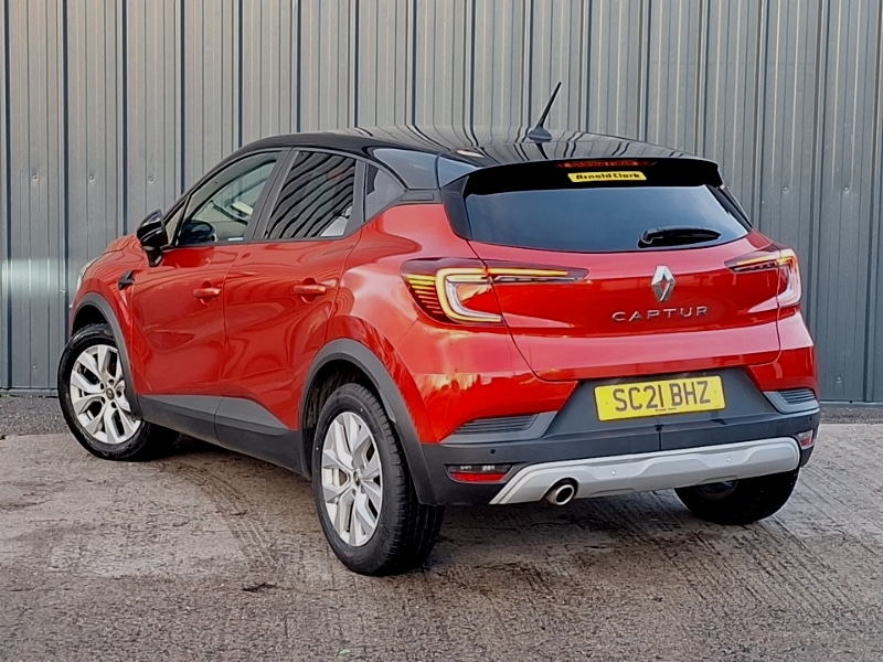 Used Renault Captur 2021 for sale - 76785541: Photo 3