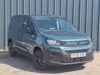 Used Citroen Berlingo 2025 for sale - 75386467: Photo
