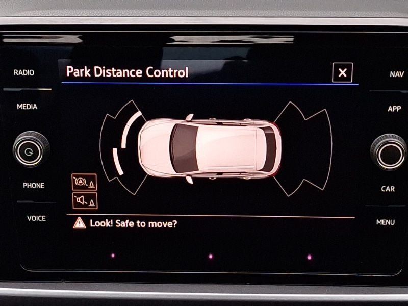 Used Volkswagen T-Roc 2022 for sale - 77024616: Photo 10