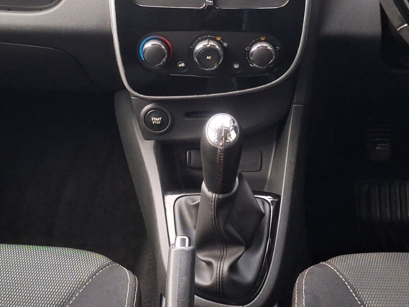 Used Renault Clio 2014 for sale - 76639118: Photo 10