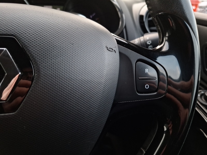 Used Renault Clio 2014 for sale - 76639118: Photo 14