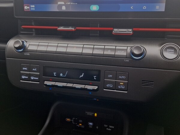 Used Hyundai KONA 2024 for sale - 76135152: Photo 13