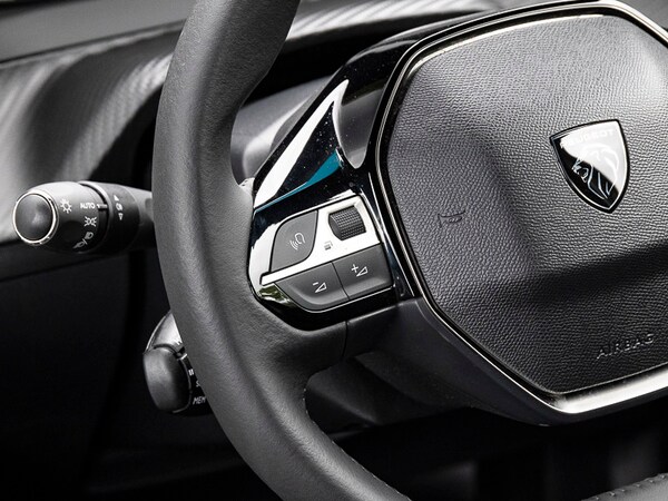 Used Peugeot 2008 2025 for sale - 76309033: Photo 11