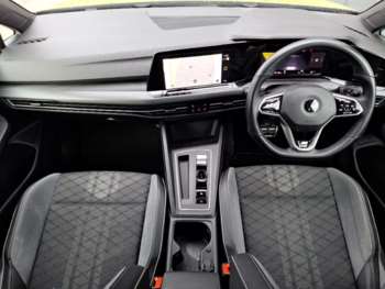 Used Volkswagen Golf 2021 for sale - 74641636: Photo