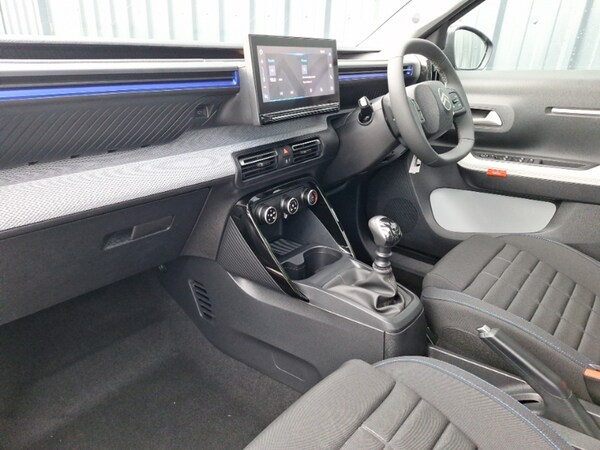 Used Citroen C3 2025 for sale - 76233314: Photo 5