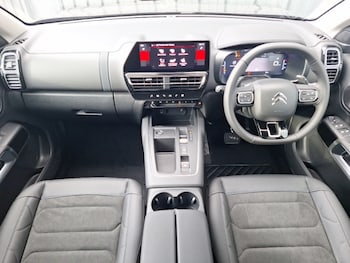 Used Citroen C5 Aircross 2025 for sale - 76233508: Photo 2