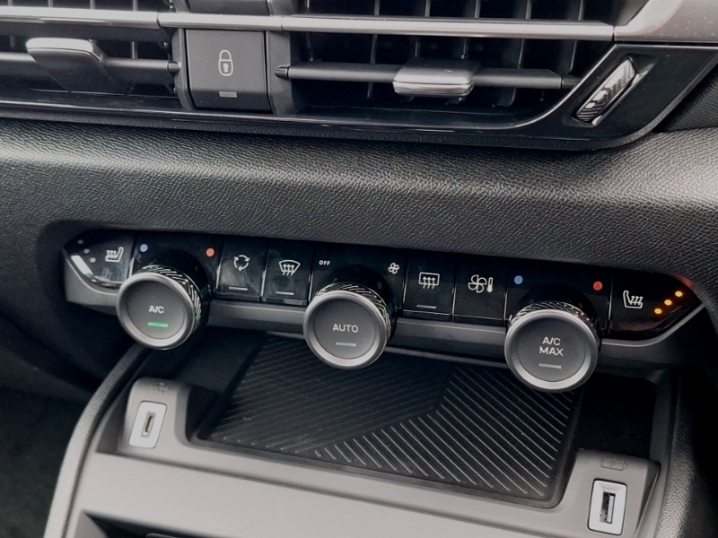 Used Citroen C4 2025 for sale - 76264841: Photo 11