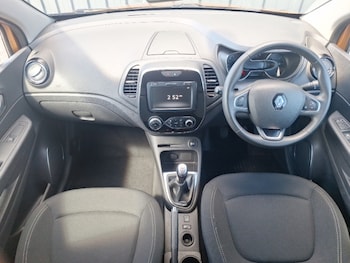 Used Renault Captur 2020 for sale - 78983610: Photo
