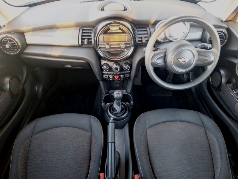 Used MINI Hatch 2018 for sale - 77039388: Photo 2