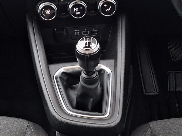 Used Renault Clio 2020 for sale - 76213229: Photo 10