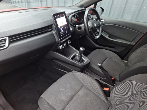 Used Renault Clio 2020 for sale - 76213229: Photo 5