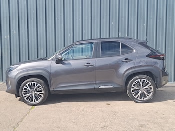 Used Toyota Yaris Cross 2023 for sale - 78987740: Photo